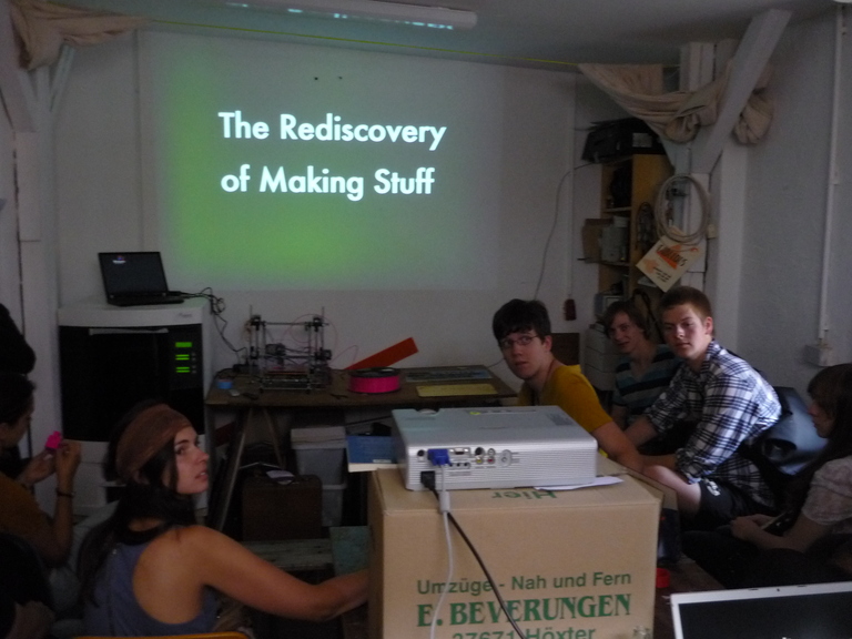 The Rediscovery of Making Stuff, Niels Boeing, FabLab im Centro Sociale